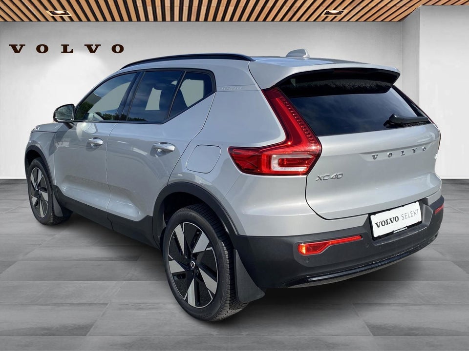 Volvo XC40 ReCharge Extended Range Core 5d