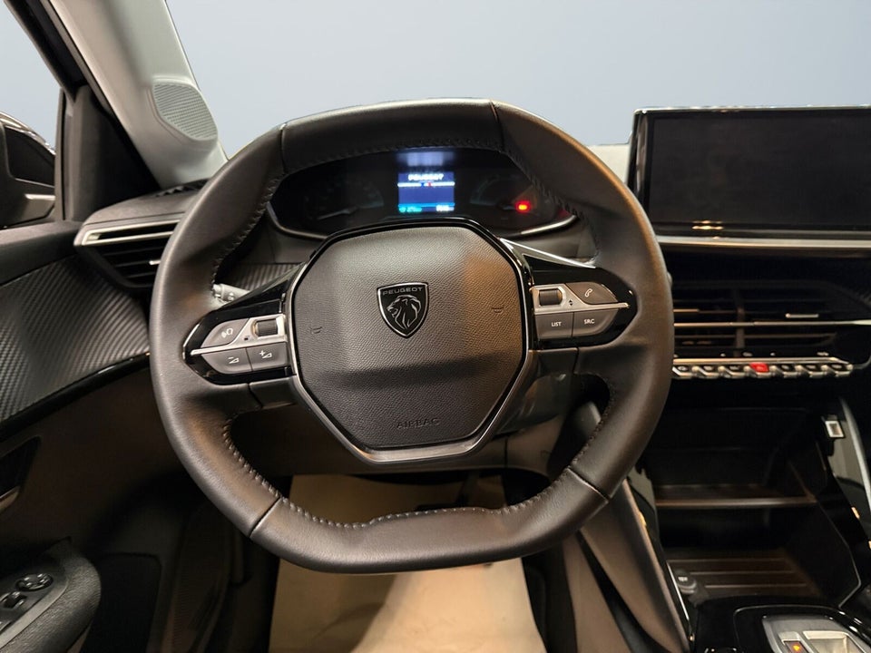 Peugeot e-208 50 Style 5d