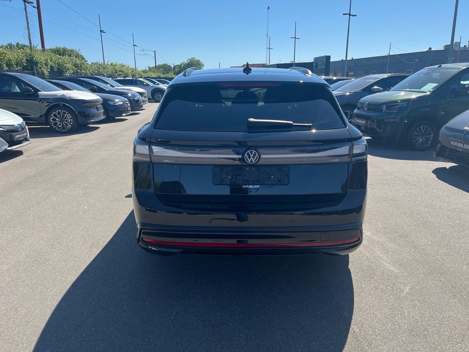 VW ID.7 86 Style S Tourer 5d