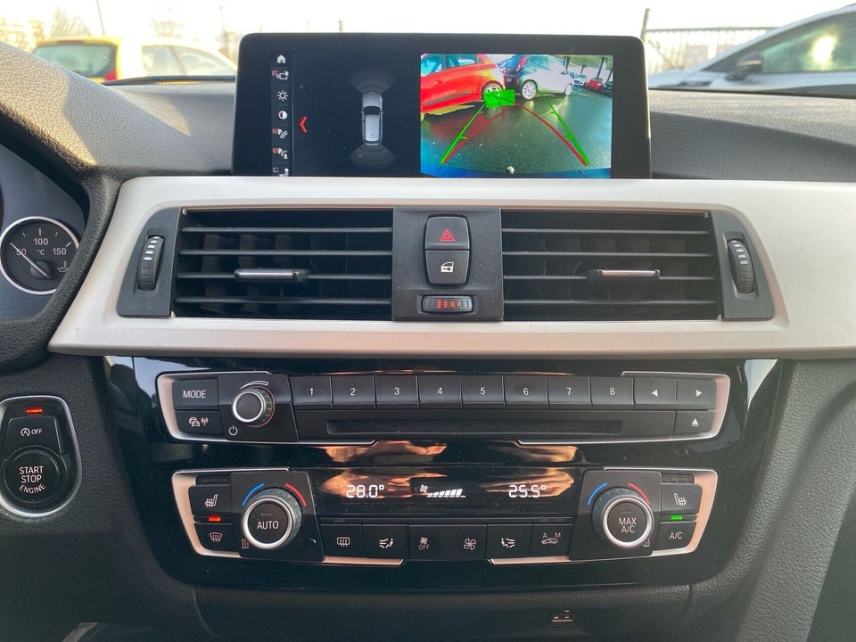 BMW 320d 2,0 Touring aut. 5d