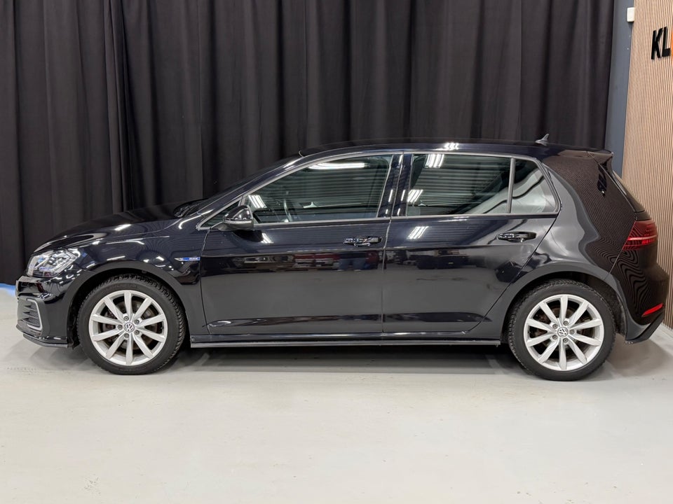 VW Golf VII 1,4 GTE DSG 5d
