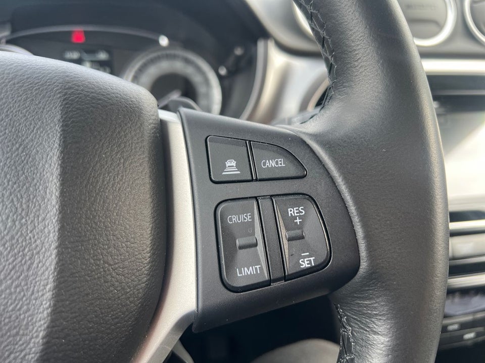 Suzuki Vitara 1,4 mHybrid Active aut. 5d