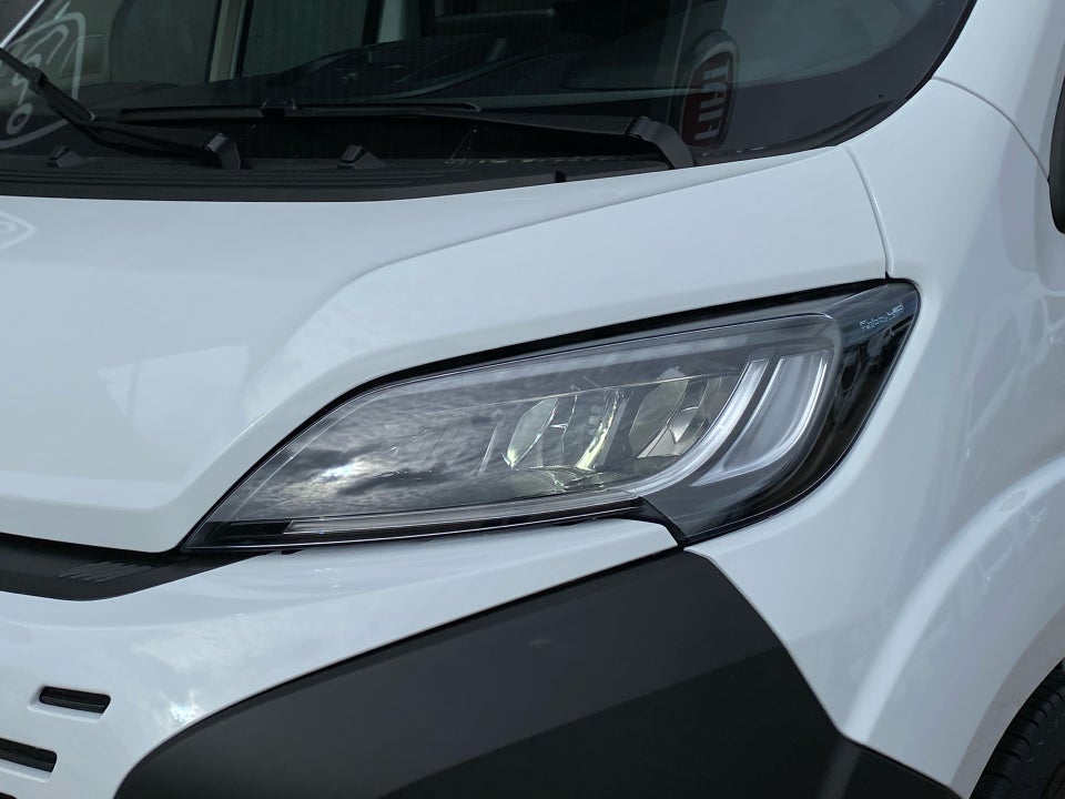 Fiat Ducato 35 Maxi 2,2 MJT 180 Kassevogn L3H2 Pro+ aut.