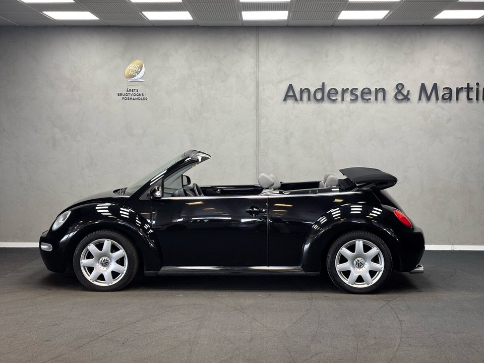 VW New Beetle 2,0 Cabriolet aut. 2d