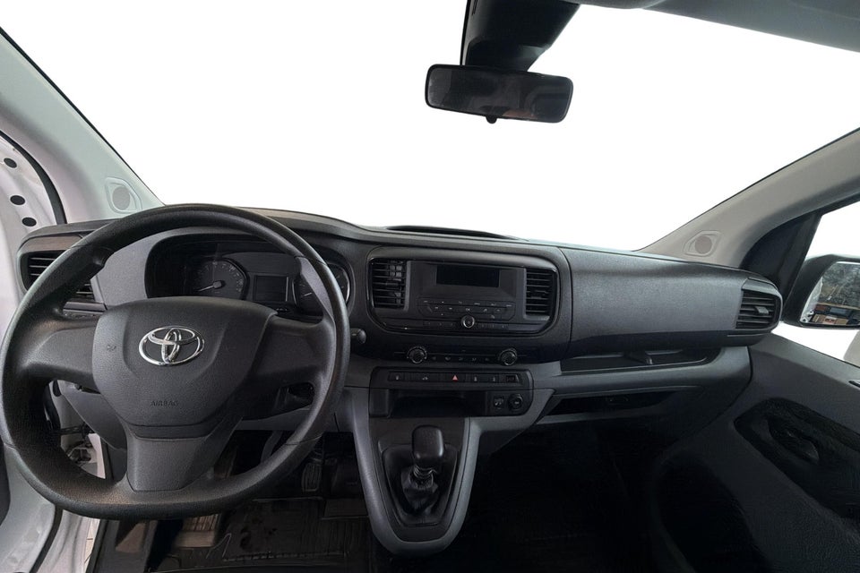 Toyota ProAce 2,0 D 122 Long Comfort 5d