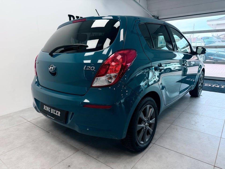 Hyundai i20 1,25 Classic Go! 5d