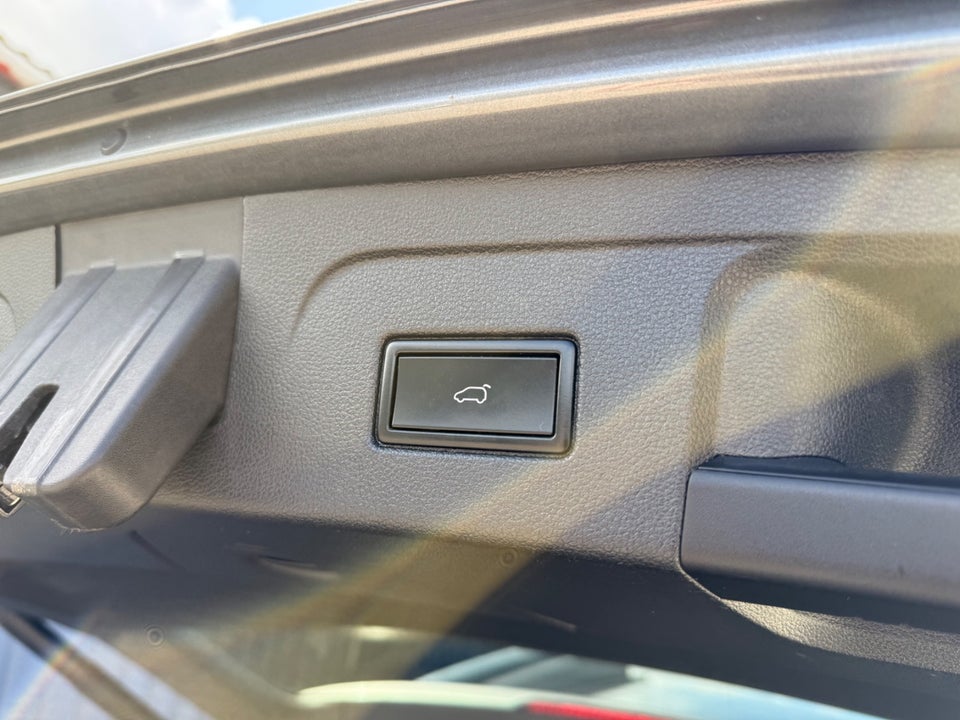 VW Touran 1,4 TSi 150 Highline DSG 7prs 5d