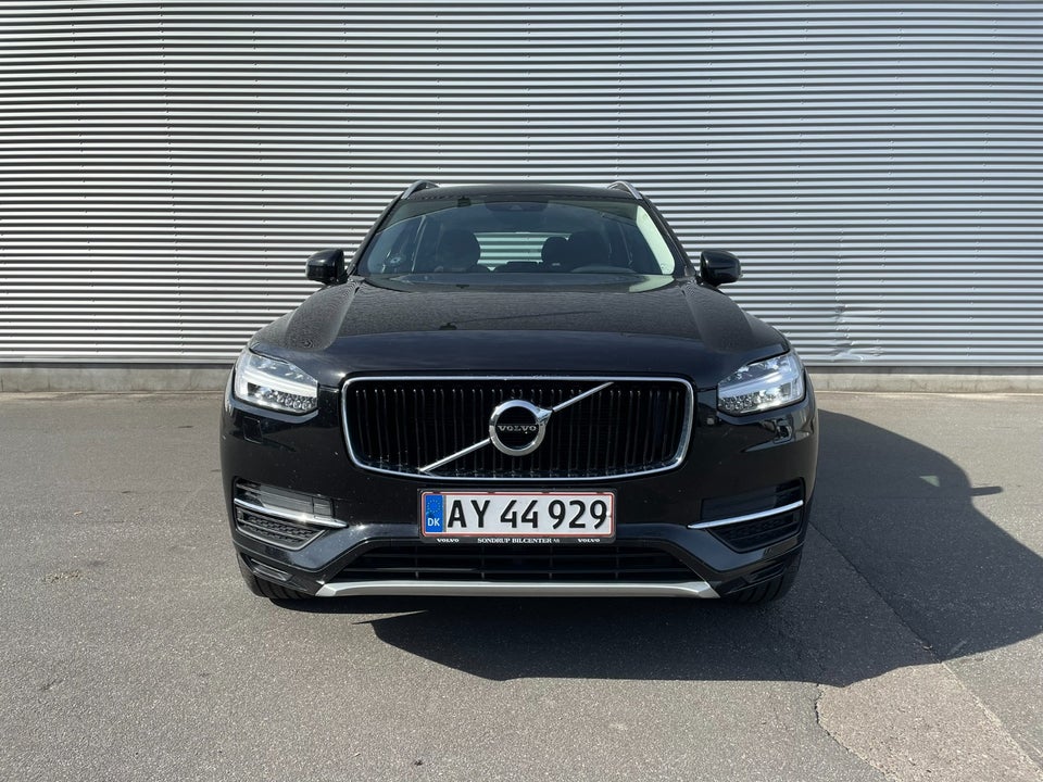 Volvo XC90 2,0 D5 225 Momentum aut. AWD 7prs 5d