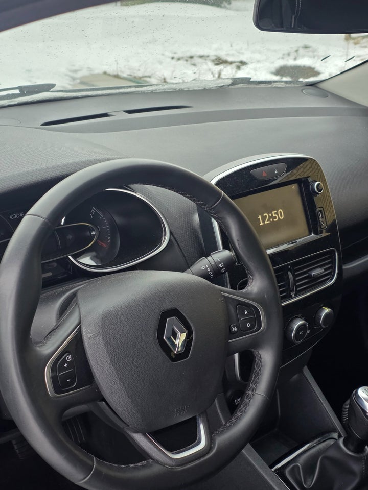 Renault Clio IV 0,9 TCe 90 GO! Sport Tourer 5d