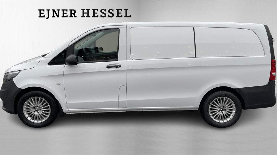 Mercedes eVito 129 Tourer PRO L Van