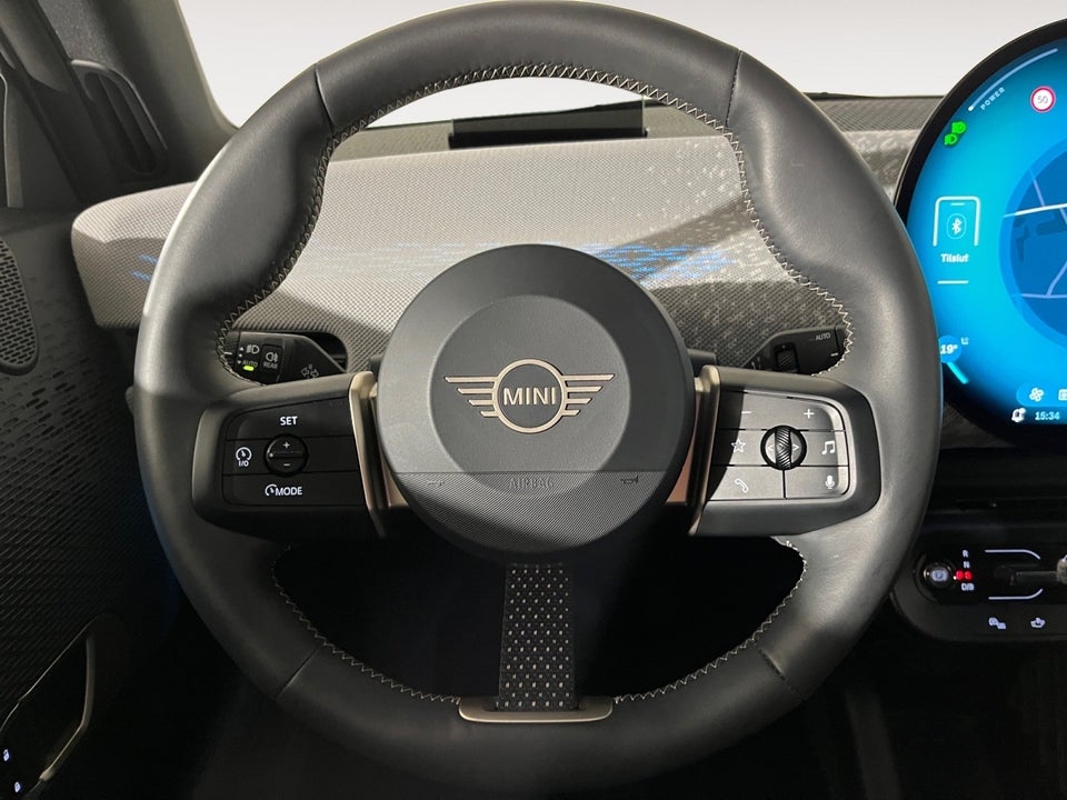 MINI Cooper SE Favoured Trim M 3d