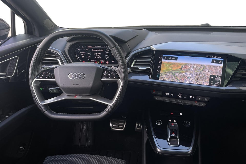 Audi Q4 e-tron 40 Attitude 5d