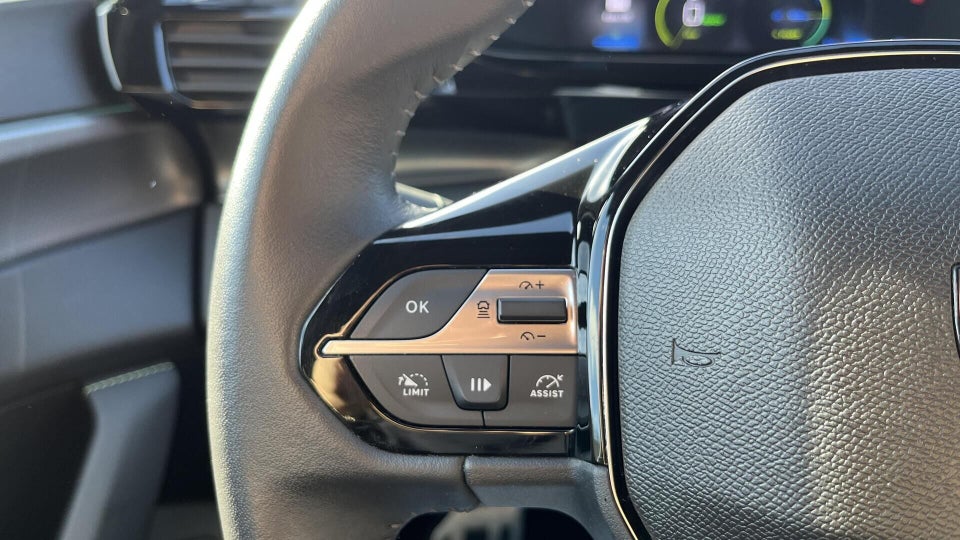 Peugeot e-308 54 First Edition 5d