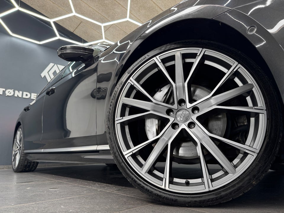 Audi A8 50 TDi quattro Tiptr. 4d