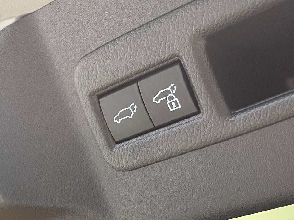 Toyota bZ4X Executive AWD 5d