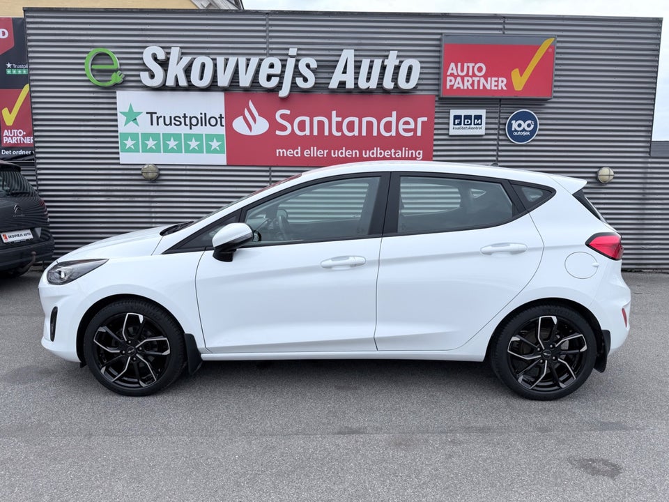 Ford Fiesta 1,0 EcoBoost mHEV Connected 5d