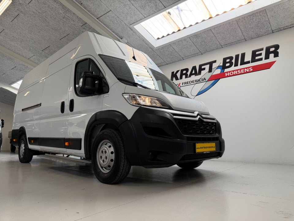 Citroën Jumper 35 2,2 BlueHDi 165 L4H3 FlexLine