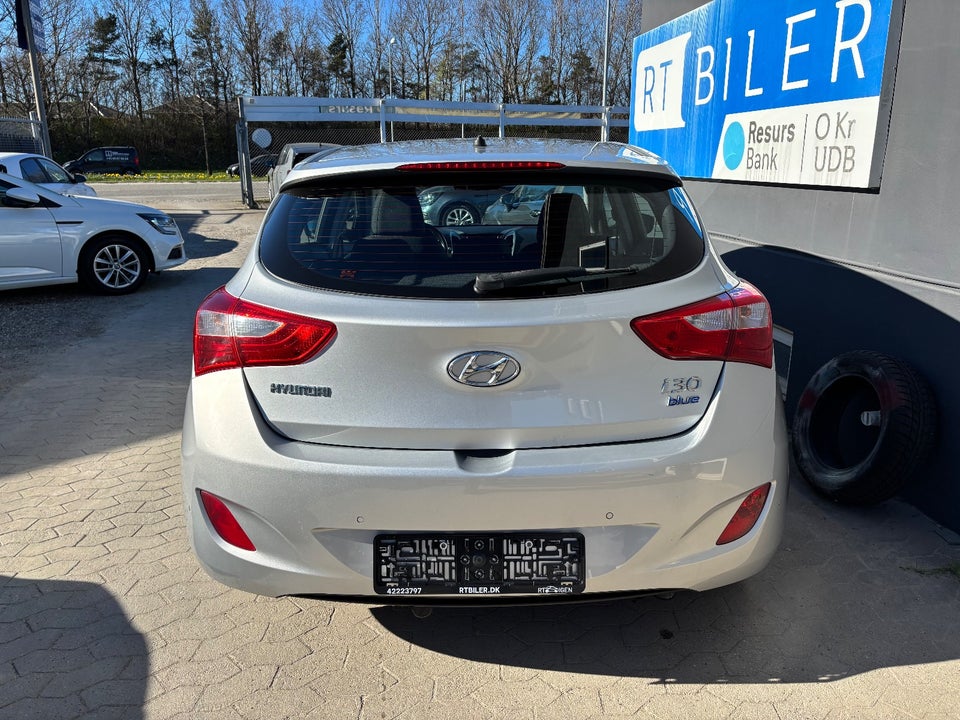 Hyundai i30 1,6 GDi XTR Eco 5d