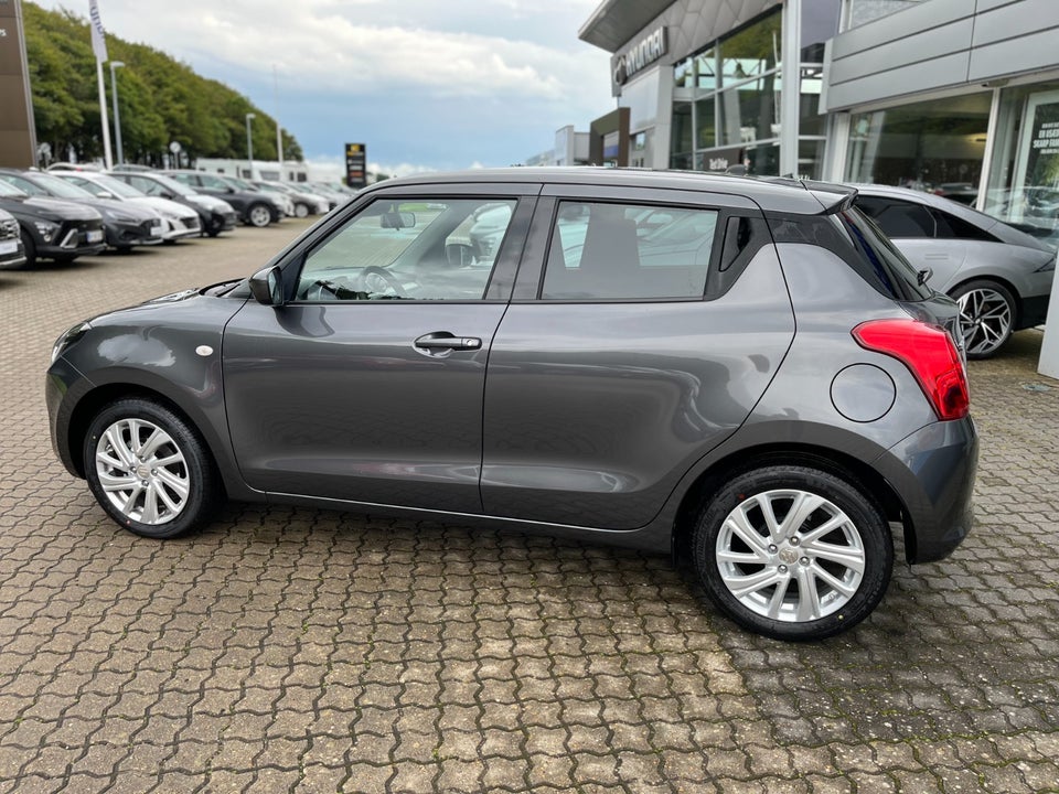 Suzuki Swift 1,2 mHybrid Action CVT 5d