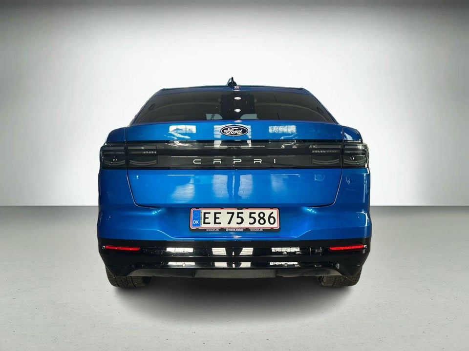 Ford Capri 82 Premium Extended Range 5d