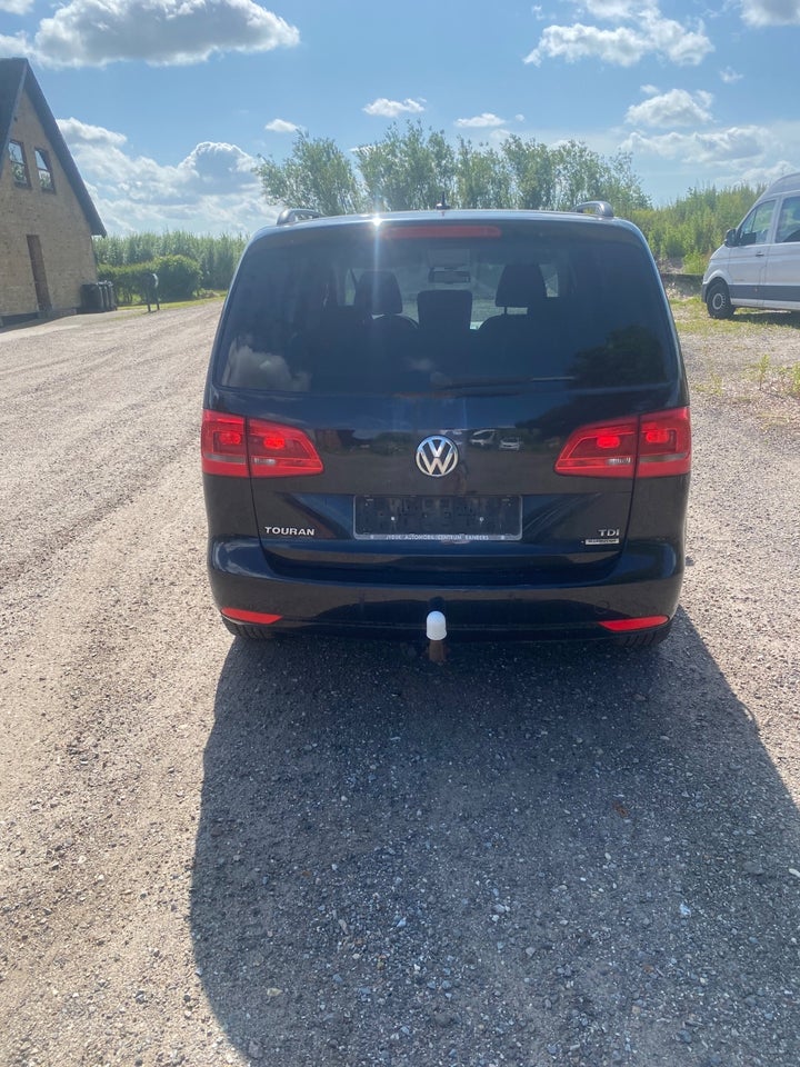 VW Touran 1,6 TDi 105 Comfortline BMT 7prs 5d