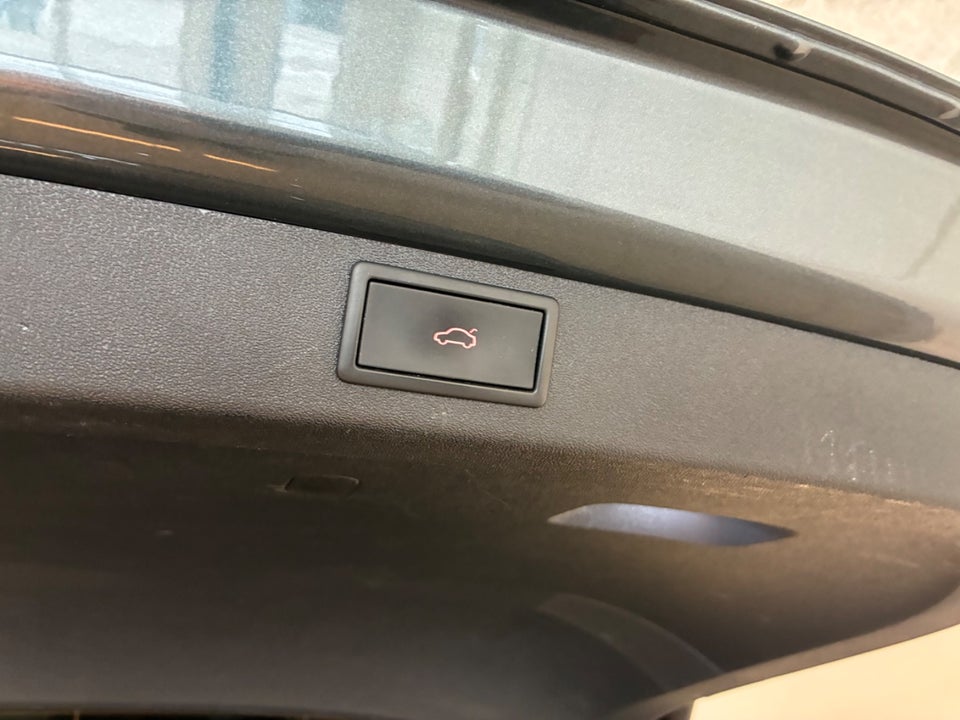 Skoda Enyaq 80 iV Selection Suite 5d