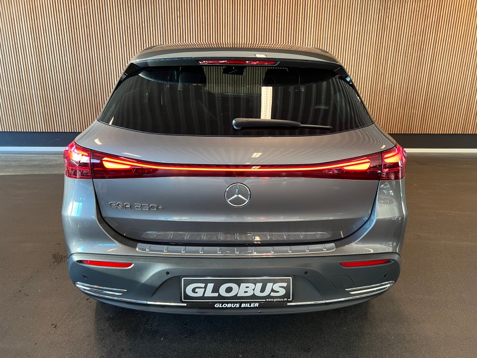 Mercedes EQA250+ Progressive Advance 5d