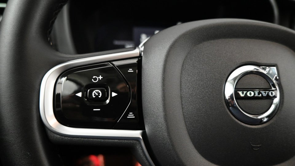 Volvo XC60 2,0 T6 ReCharge Ultimate Bright aut. AWD 5d