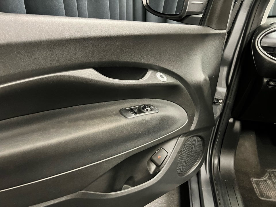 Fiat 500e 42 Icon Cabrio 2d