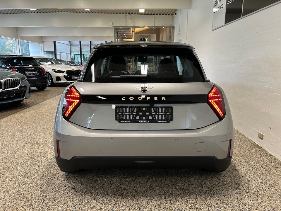 MINI Cooper E Classic Trim S 3d