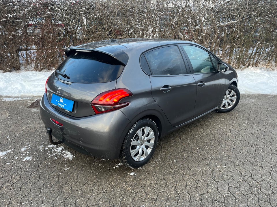 Peugeot 208 1,2 PureTech 82 Style 5d