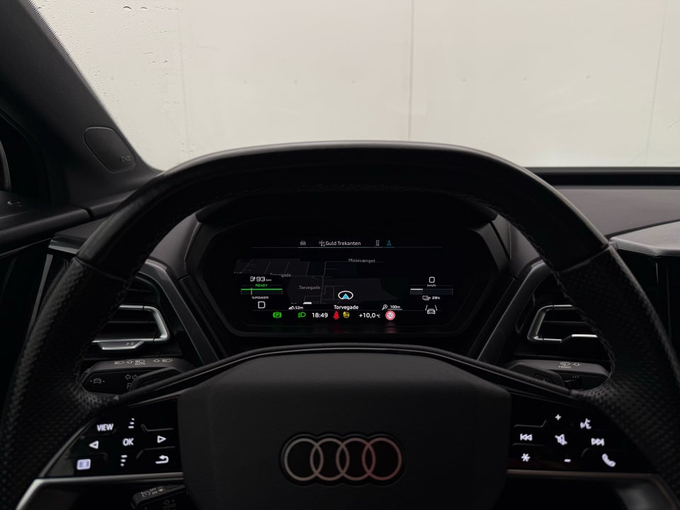 Audi Q4 e-tron 40 S-line Sportback 5d