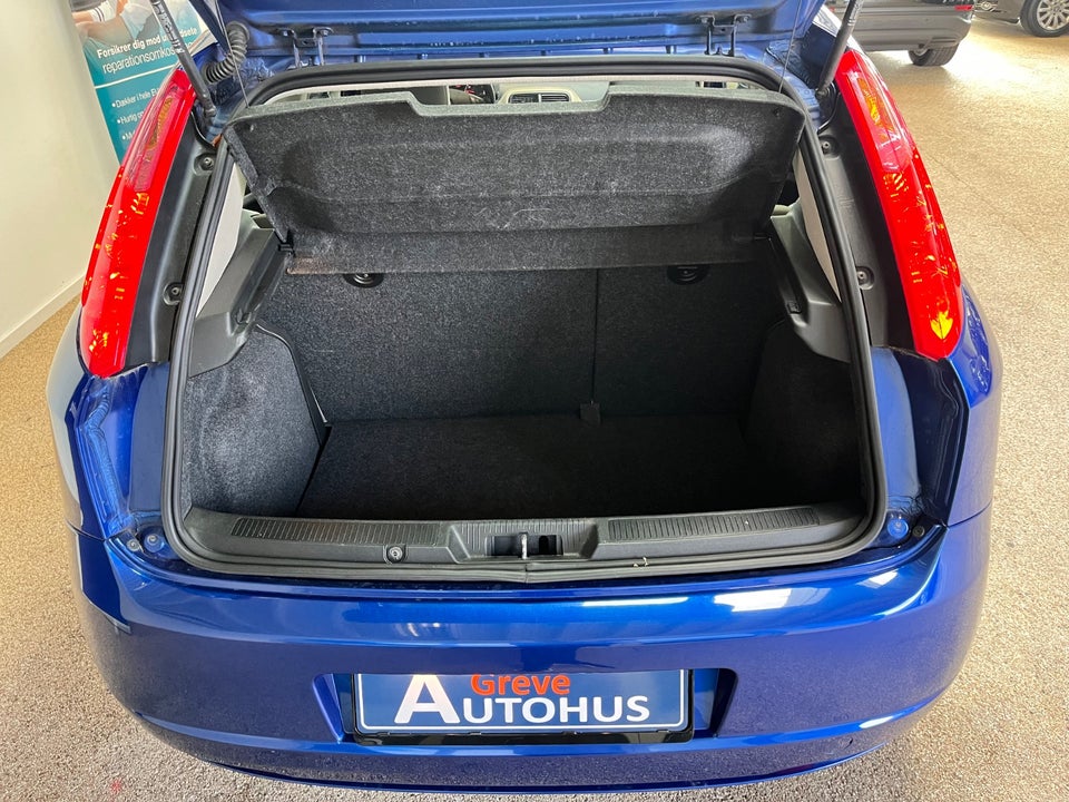 Fiat Punto 1,2 16V Dynamic 3d