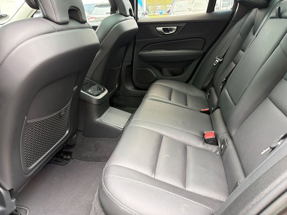 Volvo V60 2,0 T6 ReCharge Ultimate Bright aut. AWD 5d