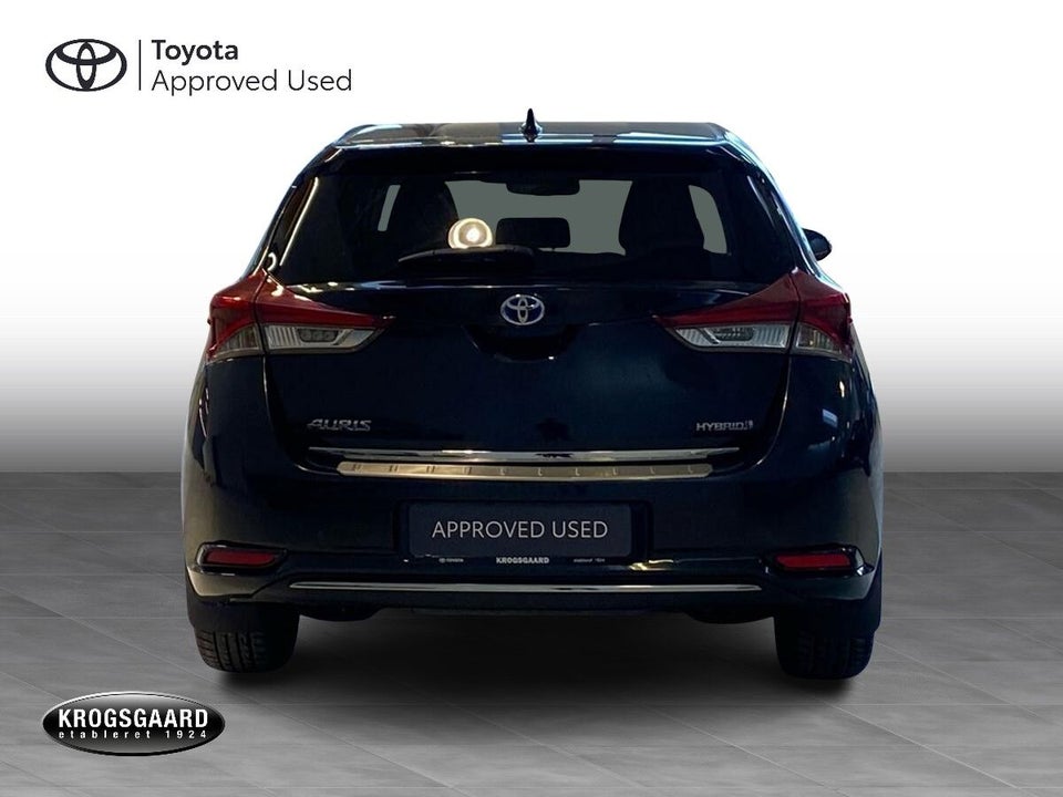 Toyota Auris 1,8 Hybrid H2 Selected CVT 5d