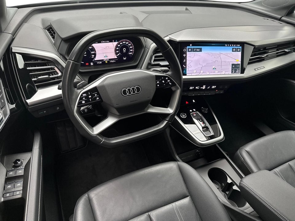 Audi Q4 e-tron 40  5d