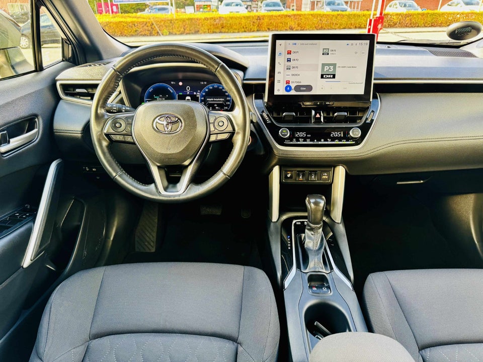 Toyota Corolla Cross 2,0 Hybrid Style CVT 5d