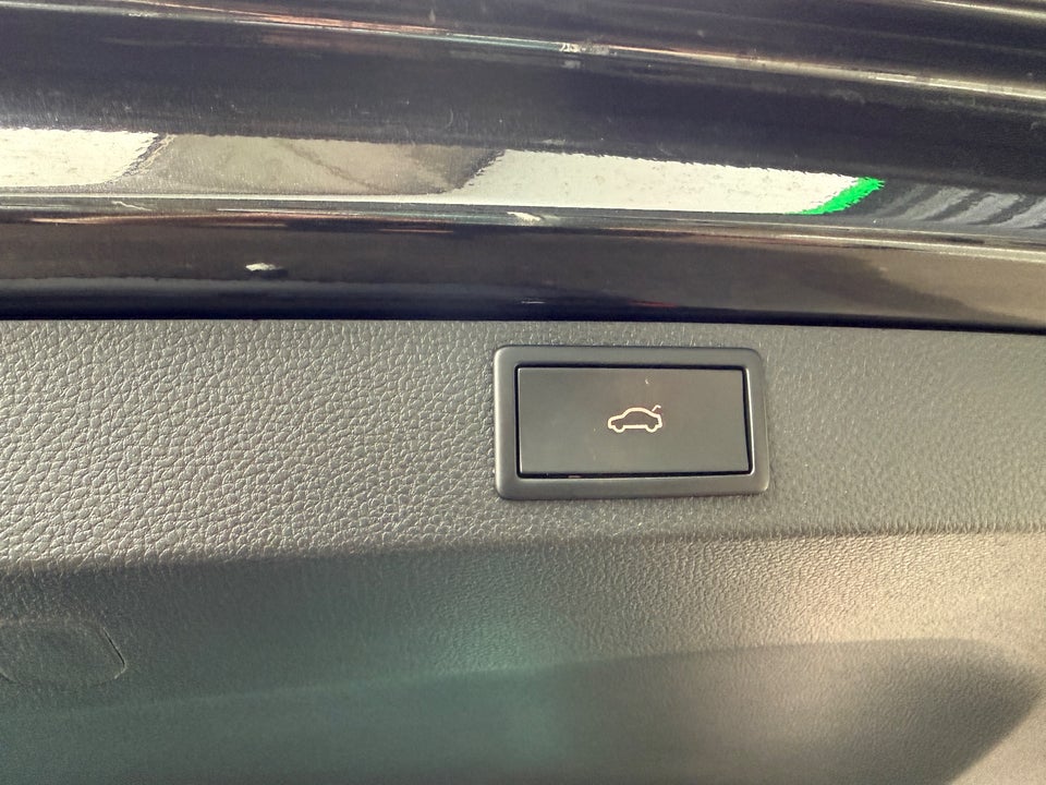 Skoda Karoq 1,5 TSi 150 Tour de France DSG 5d