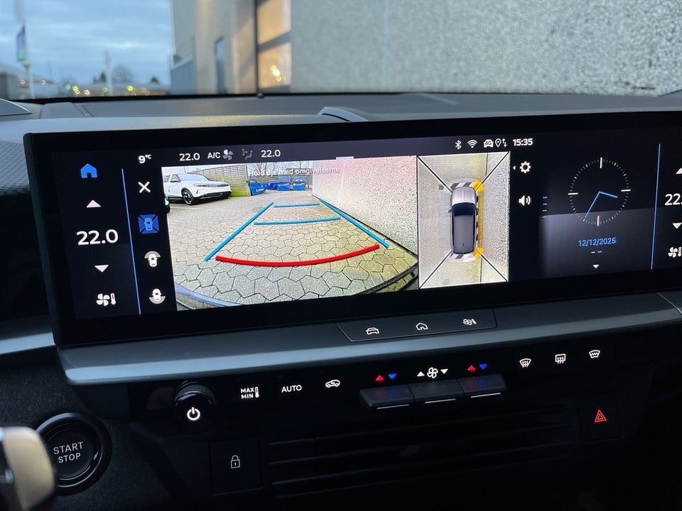 Opel Grandland-e 73 GS Sky 5d