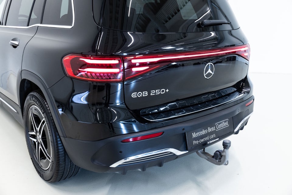 Mercedes EQB250+ AMG Advance Plus 5d