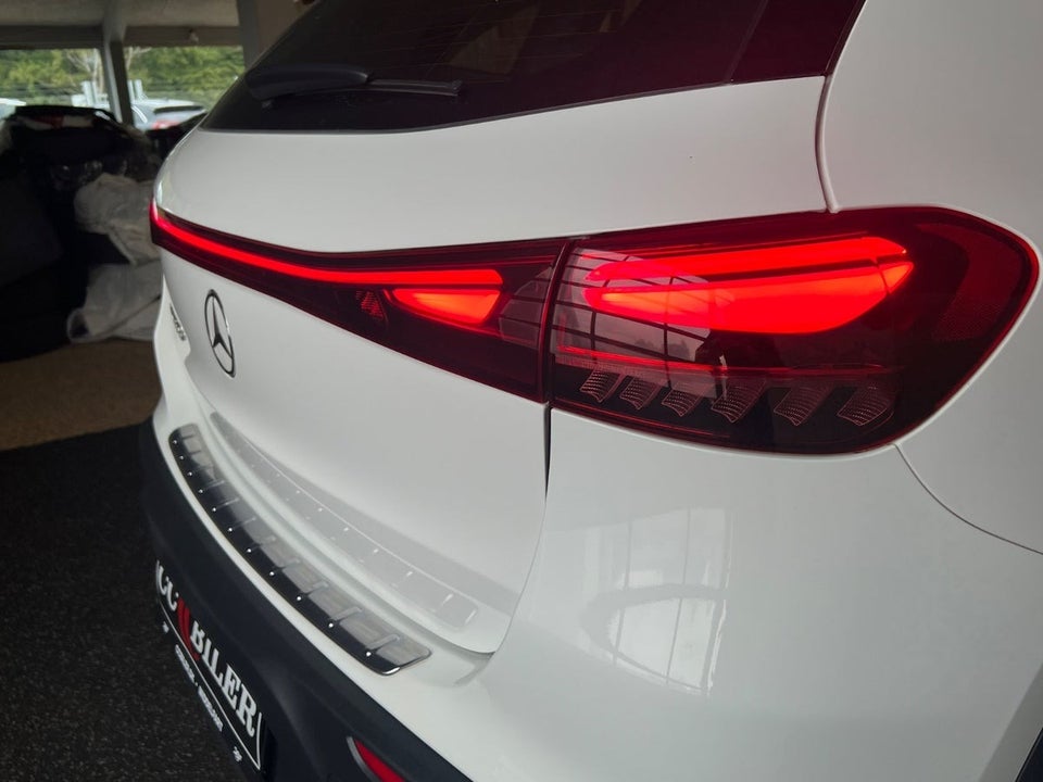 Mercedes EQA250+ Progressive 5d