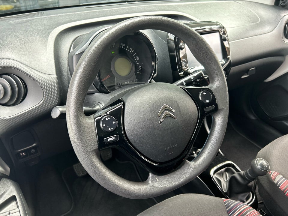 Citroën C1 1,0 VTi Shine 5d