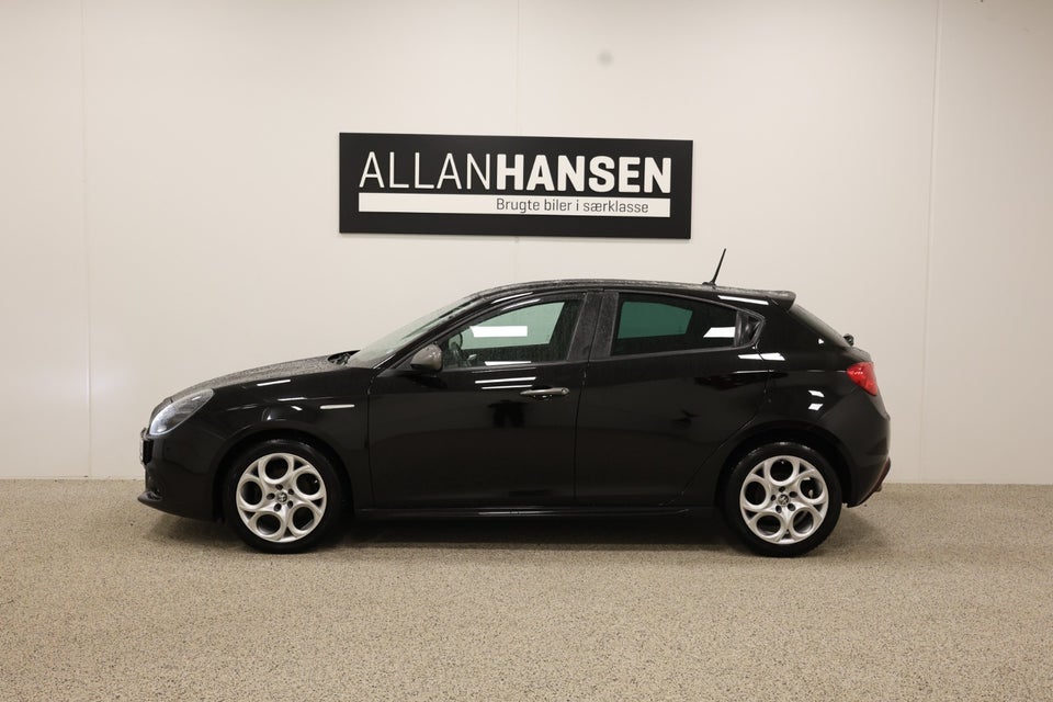 Alfa Romeo Giulietta 1,6 JTD 120 Super TCT 5d