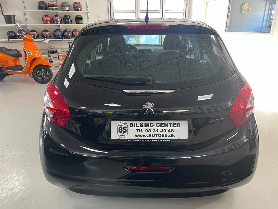 Peugeot 208 1,0 VTi Access 5d