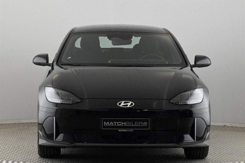 Hyundai Ioniq 6 53 Essential 4d
