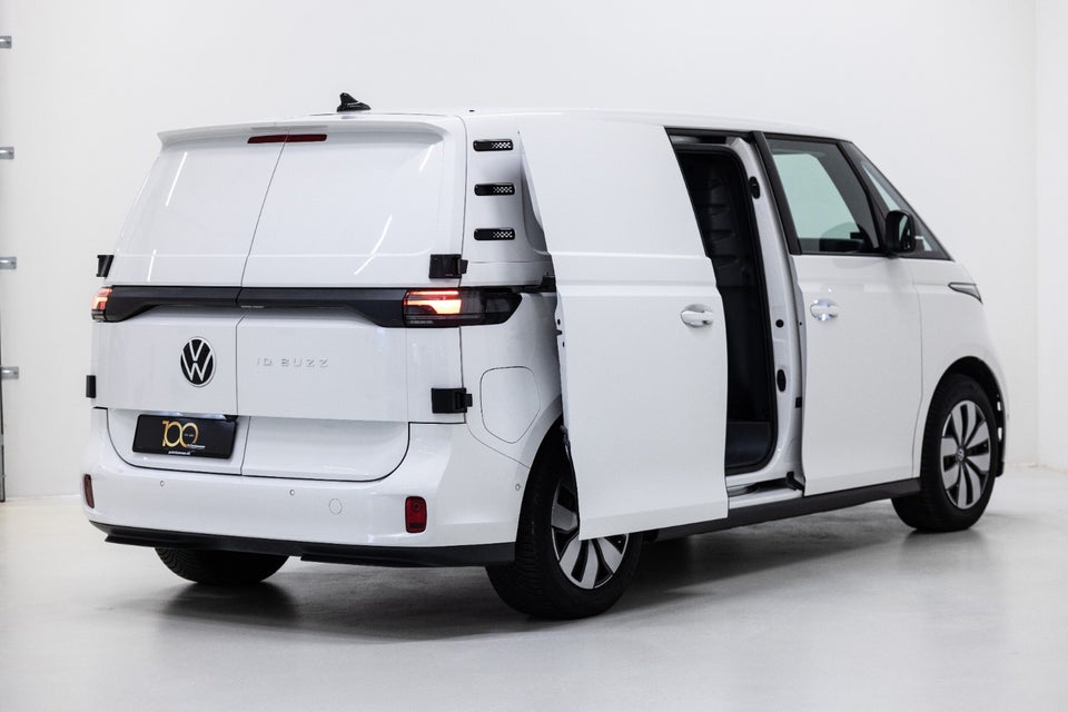 VW ID.Buzz 77 Pro Van 5d