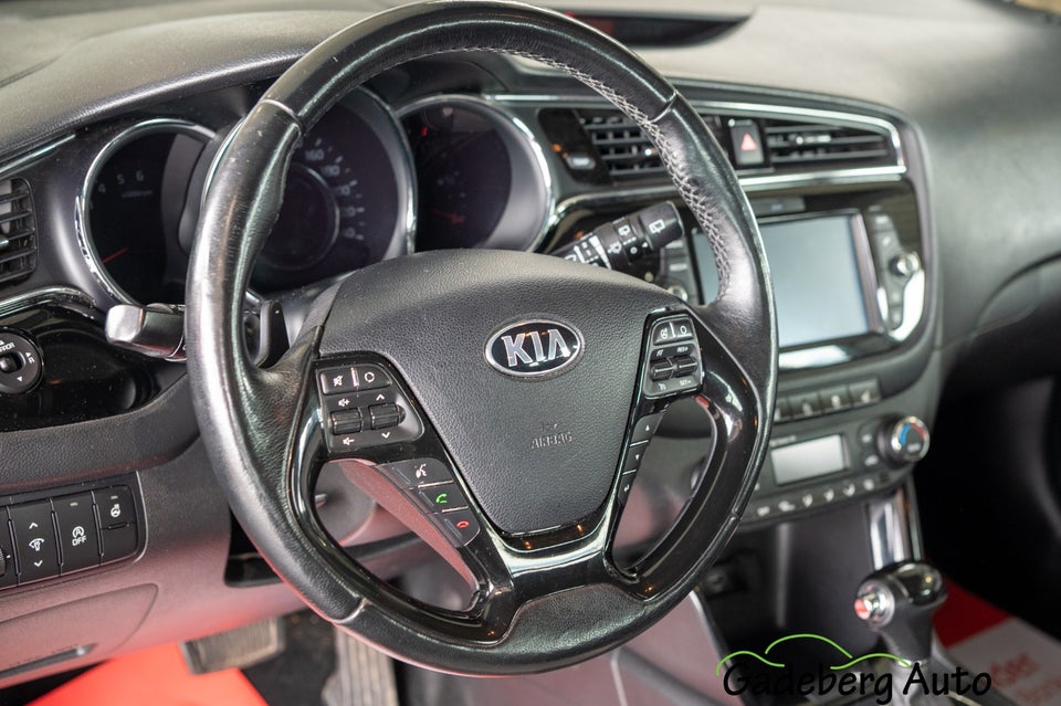 Kia Ceed 1,6 CRDi 136 Attraction SW DCT 5d