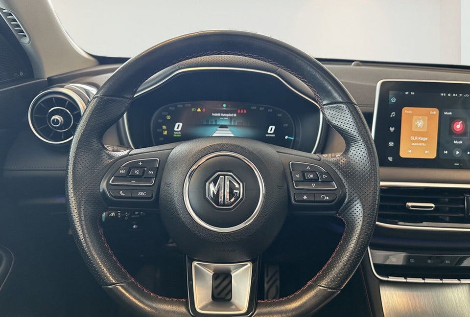 MG EHS 1,5 PHEV Luxury 5d