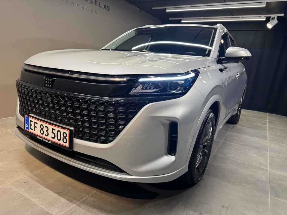 Navor E5 1,5 PHEV Rock 5d