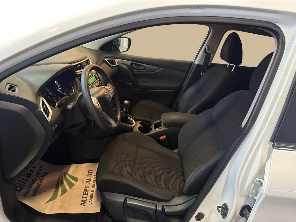 Nissan Qashqai 1,2 Dig-T 115 Visia 5d